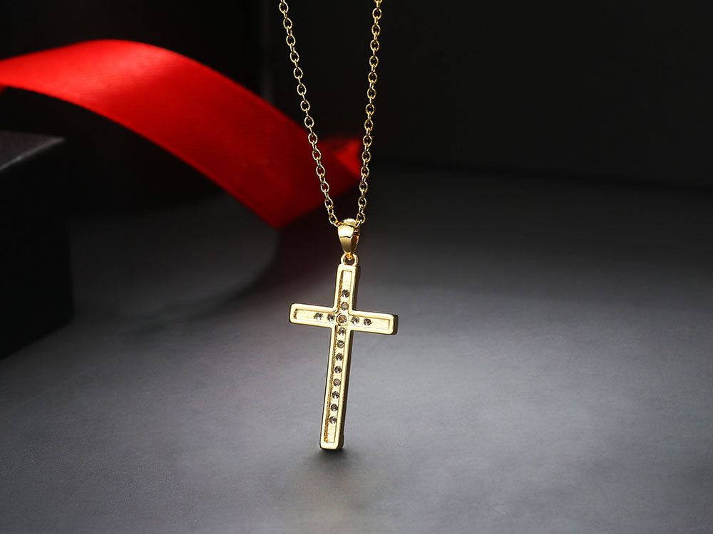 Collier Croix Femme Discret