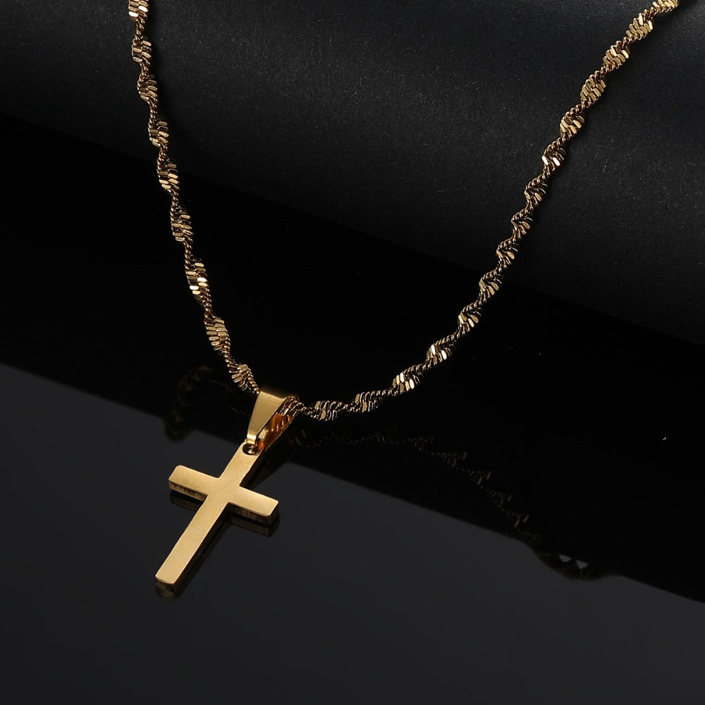 Collier Avec Une Croix Femme